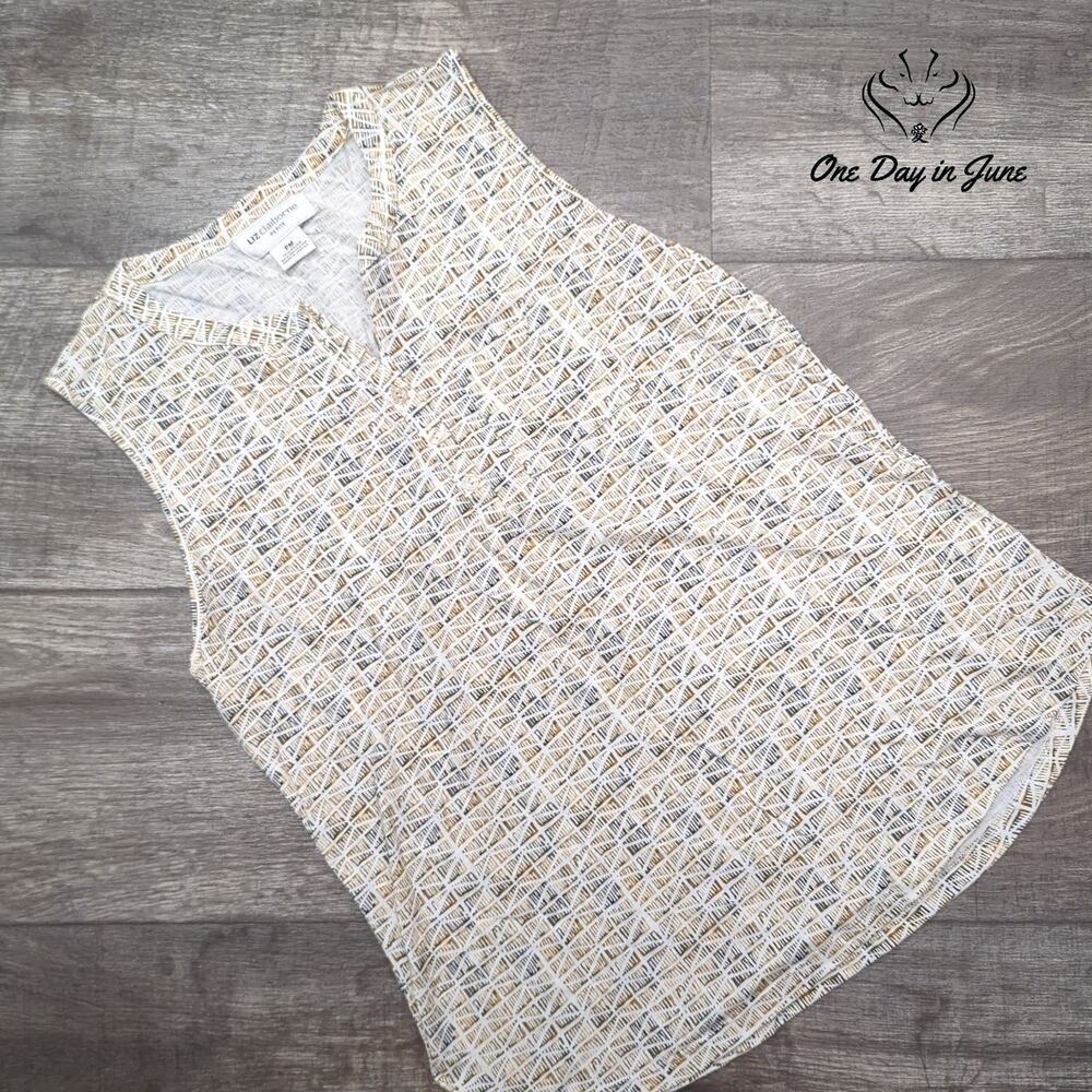 Liz Claiborne Petite Sleeveless Button Front Blouse Geometric Print PM Size PM